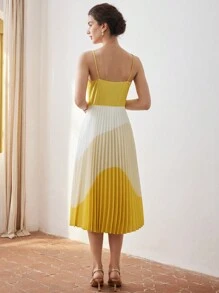 MOTF PREMIUM Vestido slip con dobladillo plisado de bloque de color - Multicolor - Ver 7