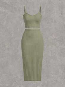 SHEIN EZwear Conjunto de mujer tejido verde con top de tirantes y pantalones cortos
