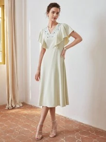 MOTF PREMIUM V-NECK RHINESTONE DETAIL FLUTTER SLEEVE DRESS - White - View 9