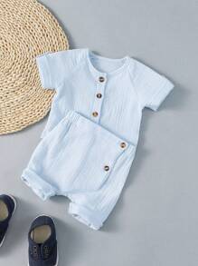 SHEIN 2 peças Roupa confortável casual para bebês do sexo masculino, Conjunto elegante de Top e Shorts em estilo retrô para uso diário, Primavera/Verão - Azul - Visão 1