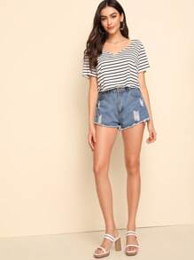 SHEIN EZwear Atuendos de verano con blusa a rayas de manga corta