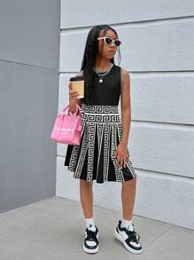 مجموعة قطعتين من التوب بلا أكمام والتنورة من الكنز السبورتي الكاجوال