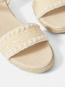 Styleloop Mujeres Sándalias elegantes estilo vacacional tejidas con tacón grueso y sensación bohemia - Amarillo - Ver 6