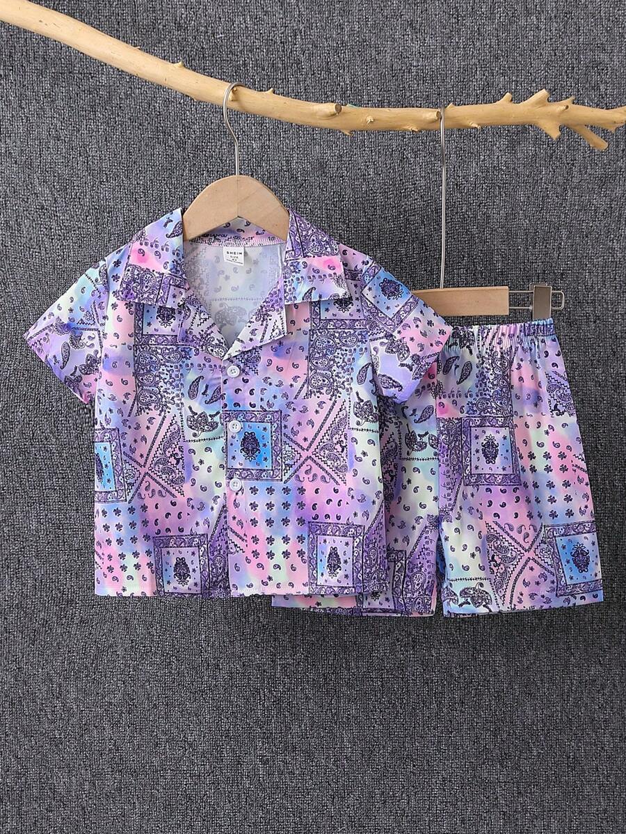 Young Boy Simple Allover Print Short Sleeve Cardigan And Shorts Casual Two-Piece Homewear Set, Toddler