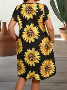 EMERY ROSE Plus Size Summer Countryside Sunflower Printed Short Sleeve V-Neck Dress For Summer - Black - View 2