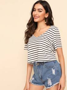 SHEIN EZwear Atuendos de verano con blusa a rayas de manga corta