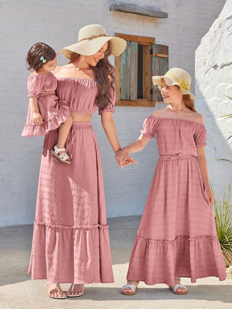 Women's Summer Solid Color Off-Shoulder Short Sleeve Cropped Shirt And Long Skirt Elegant Two-Piece Set