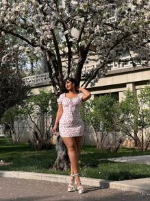 Flirla Plus Size Summer Holiday Style Floral Print Bodycon Mini Dress With Small Flower Pattern