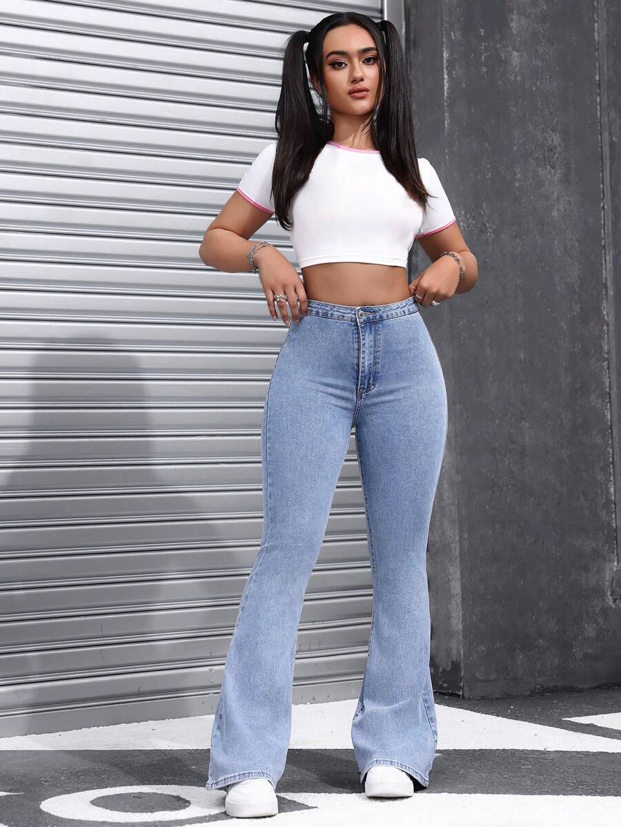 SHEIN Privé 女性休閒時尚喇叭牛仔褲，適合日常通勤和休閒 - 淺色水洗藍 - 查看 1