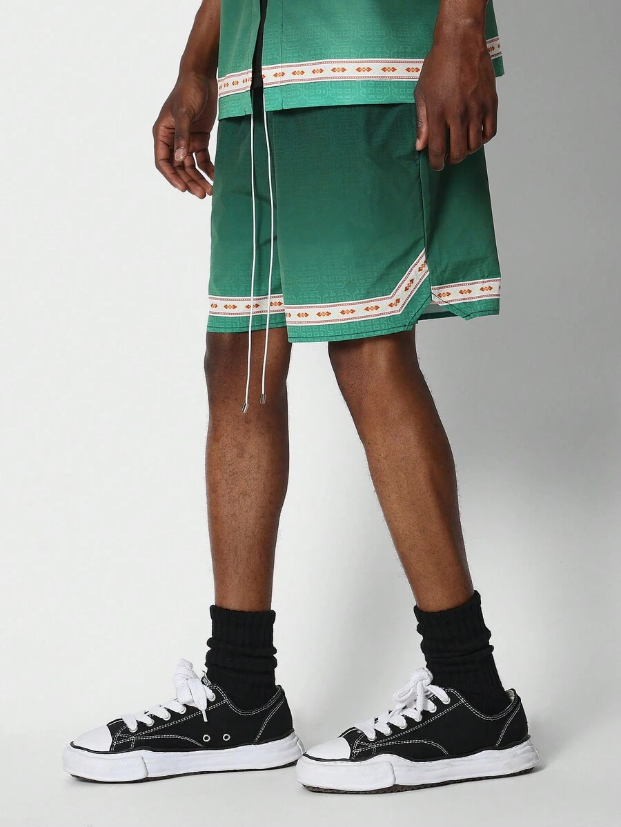 SUMWON 尼龍度假短褲，全印花設計 - 綠色 - 查看 1