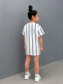 SHEIN 年輕女孩針織條紋休閒連衣裙，帶有字母印花，圓領設計 - 白色 - 查看 3