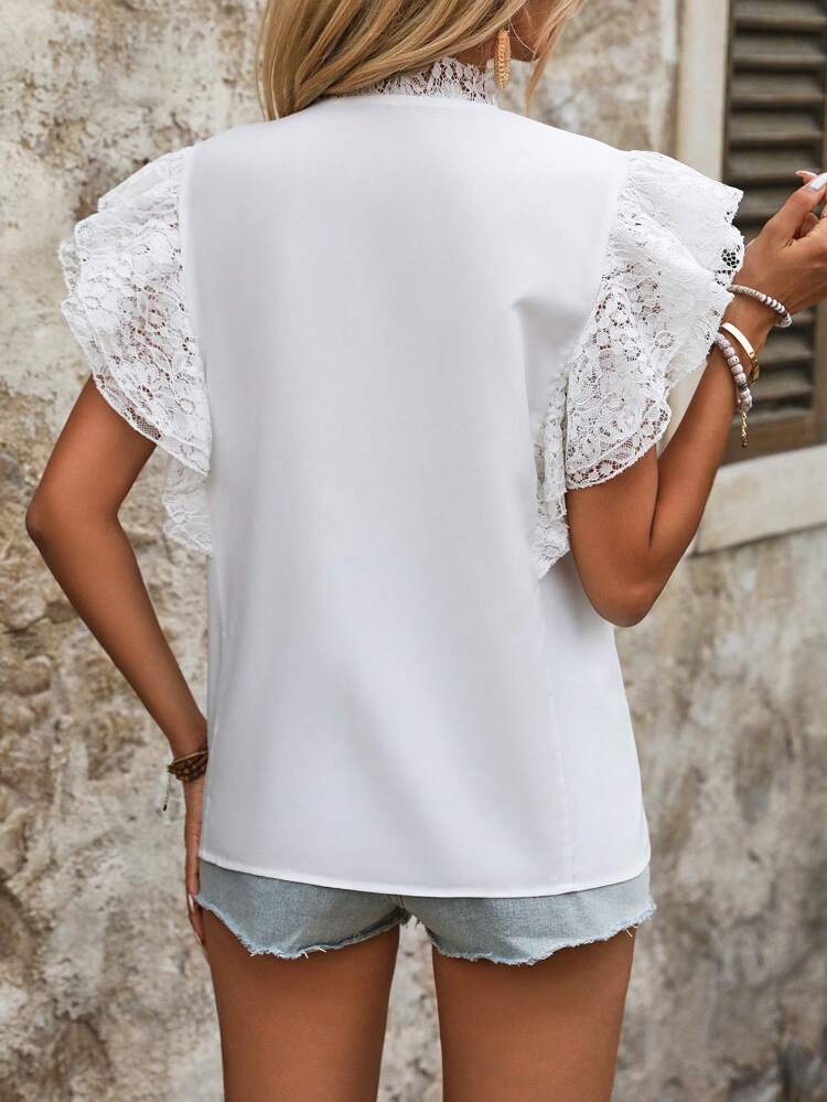 Ladies' Solid Color Simple Daily Lace Decorated Blouse