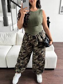 SHEIN Essnce 大码女式时尚清凉罗纹针织背心和迷彩裤套装 大码女式夏季服装乡村演唱会服装新款时尚休闲街头运动绿色两件套 - 軍綠色 - 查看 5