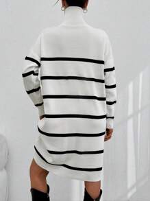 RueChic Gestreiftes Strickdesign-Strickkleid für Damen mit Reißverschluss-Details - Schwarz und Weiss - Übersicht 4