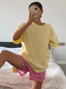 Livesso 簡約寬鬆上衣＆心形全印花短褲睡衣套裝 - 黃色 - 查看 5