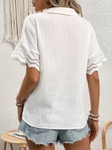 SHEIN LUNE 女士度假休閒純色V領花邊拼接袖子上衣 - 白色 - 查看 2