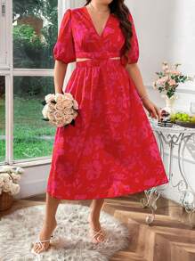 Breezaya Robe trapèze grande taille à col en V et à découpe - Rose vif - Voir 5
