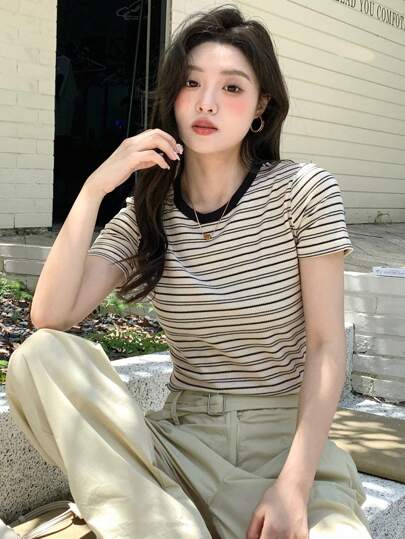 DAZY 女士夏季條紋印花休閒短袖T恤
