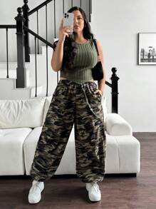 SHEIN Essnce 大码女式时尚清凉罗纹针织背心和迷彩裤套装 大码女式夏季服装乡村演唱会服装新款时尚休闲街头运动绿色两件套 - 軍綠色 - 查看 7