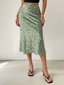 Chiquease Medium Length Satin Printed Skirt - Green - View 1