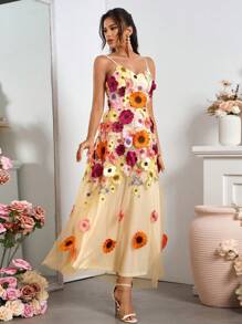 SHEIN Belle Vestido de festa de dança de salão para mulheres com alças finas e bordado em 3D de malha - Bege - Visão 6