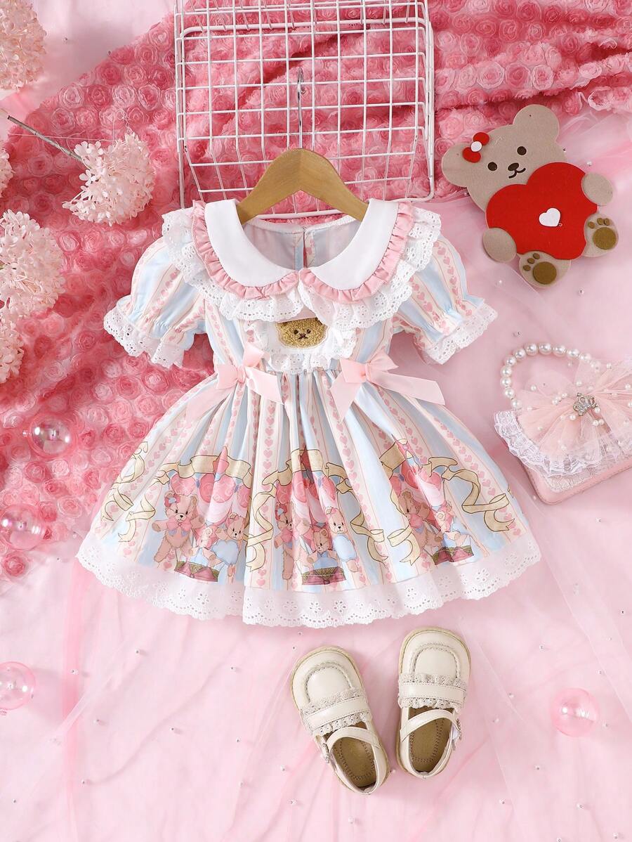 SHEIN 嬰兒女寶可愛卡通熊印花彼得潘領短袖泡泡裙 - 粉色 - 查看 1