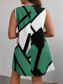 SHEIN LUNE Plus Size Women's Geometric Printed V-Neck Casual Tank Dress, Summer - Mint Green - View 2