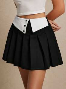 SHEIN Frenchy Excellent Minimalist Shap And Fashionable Color Block Casual Pleated Skirt With Decorative Buttons, Summer Vacation Season, Comfy, Boho, Beach Women Outfits, Swimwear Cover Up, Fashion, Black Skirt, Y2K, Elegant, Leisure, Simple Daily, Cottagecore, White Essential, Solid Color, Holidayleisure, Modest, Bachelorette, Summer Top, Suitable For Vacation Winter