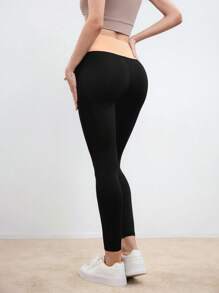 SHEIN Sport Studio Women's Fashion Color Block Compression Sports Leggings Legging Shorts
