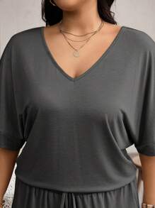 SHEIN LUNE Plus Size Women's Summer Solid Color V-Neck Batwing Sleeve Casual T-Shirt And Waist Tie Pants Casual Two Pieces Set - Grey - View 3