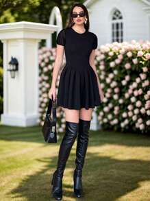 SHEIN Essnce 拼接透視網眼泡泡短袖褶皺連身裙 - 黑色 - 查看 5