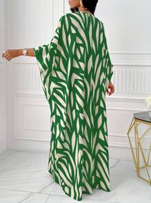 BIUBIU Allover Print V Neck  Batwing Sleeve Dress (Random Print) - Green - View 2