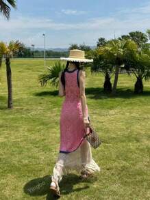 Gestreiftes, ärmelloses Strickkleid für Frauen mit Hohlraumdetails und Seiten-Schlitzen, ideal für Urlaub und Lässig