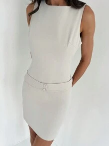 Aloruh Simple & Elegant Tight-Fitting Sleeveless Mini Dress In Apricot Color For Women's Work Attire