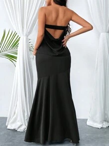 SHEIN Privé Damen Zweiteiler aus einfarbigem rückenfreiem Bandeau-Top und Meerjungfrauen-Rock mit hohem Schlitz - Schwarz - Übersicht 2