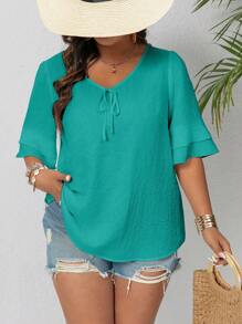 EMERY ROSE Blusa casual simple con cuello en V, textura arrugada, decoración de lazo y mangas con volantes para tallas grandes - verde menta - Ver 7