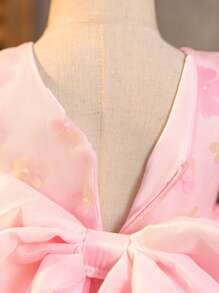 SHEIN Glamorique Kids 寶寶女孩花童生日派對婚禮假期禮服，給幼兒女孩，粉色泡泡袖公主裙，薄紗紗網和3D花朵，風格設計，夏季輕盈，非常適合沙灘和熱帶海濱氛圍