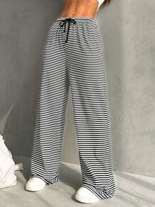 SHEIN EZwear Pantalones casuales sueltos de punto a rayas con cordón ajustable, talla grande