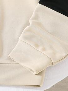 SHEIN 適合春季、夏季、秋季、冬季的青少年男裝休閒拼接長袖汗衫，帶修補袖子，適合在家或上大學穿著