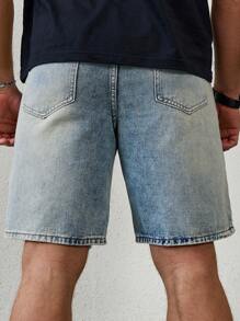 Manfinity LEGND Men's Ripped Casual Denim Shorts With Pockets Low Rise Baggy Jorts Plain Light Blue Going Out Street Wear Friends