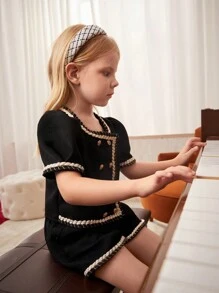 SHEIN 2pcs/Set Young Girl Puff Sleeve Top With Decorative Tape & Double Breasted Buttons, And Decorative Tape Shorts, Suitable For Parties, Summer