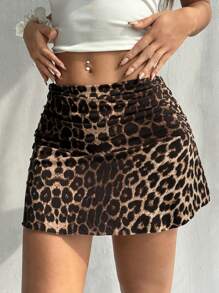 SHEIN EZwear Summer Fashion Leopard Print Ruched Mini Skirt