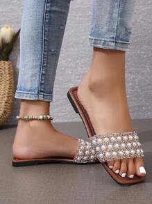 New Spring And Summer H-Shaped Slippers For Women, And Casual Style, Worn Outside, Roman Style Slip-On Slippers, Slouchy Slippers, Comfortable Black, Beige And Brown Low Heel Embossed Slippers Recommended By Influencers. Desert Key French High-End Feeling Slippers - Beige - View 2