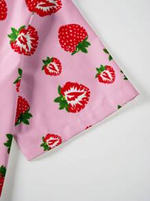 Camisa casual de manga corta para hombre con estampado de fresas de verano