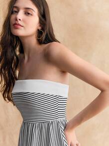 SHEIN Frenchy Excellent Built-In Bra Striped Top, Minimalist Shap And Fashionable Print Ruffle Hem Tube, Summer Vacation Season, Comfy, Boho, Beach Women Outfits, Swimwear Cover Up, Mother's Day Dress, Mom, Fashion, Grad Dress, Elegant Teacher, Leisure, Simple Daily, Cottagecore, White Essential, Holidayleisure Casual