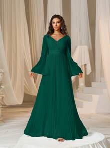 Faeriesty Plunging Neckline Flared Sleeve Pleated Chiffon Formal Dress - Dark Green - View 6