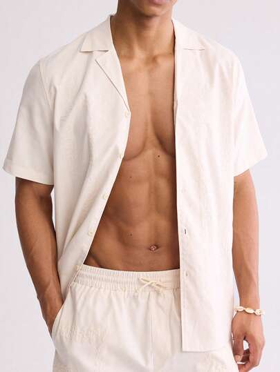 Forever 21 男款短袖綉花襯衫，版型合身