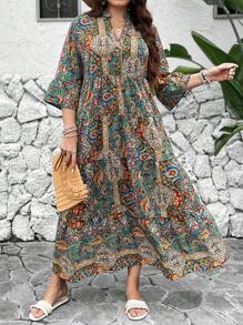 SHEIN LUNE Women's Plus Size Paisley Printed Deep Notched Neck Dress - Green - View 6