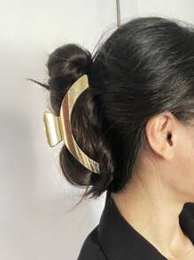 DAZY 1pc Creative Fashionable Metal Crescent Hair Claw For Women