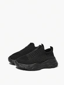 一雙兒童經典透氣休閒運動鞋，適合夏季旅行 - 黑色 - 查看 3